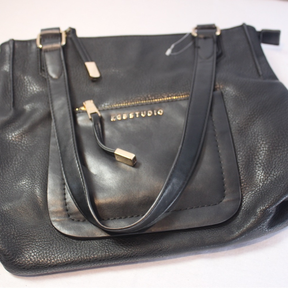 Studio Black Leather Shoulder Bag